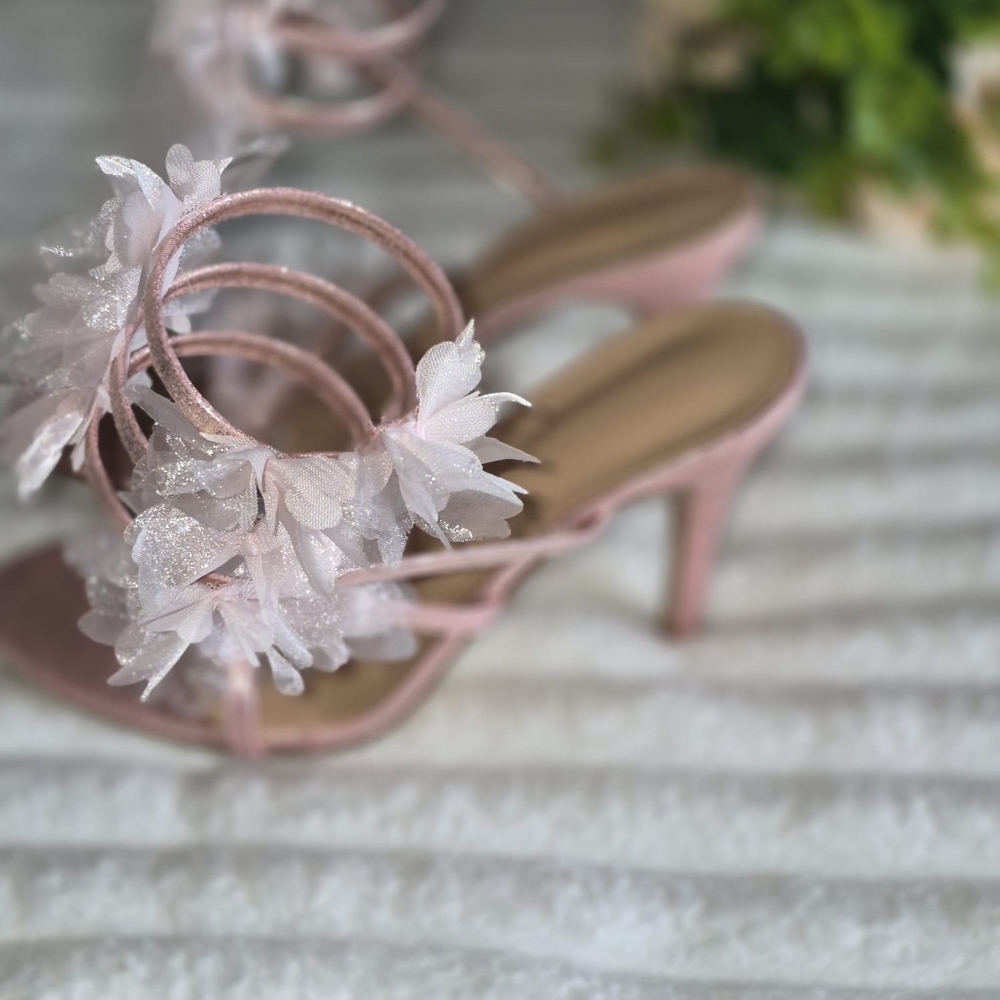 Elegant Pink Strappy Heels - Picture 3 of 7